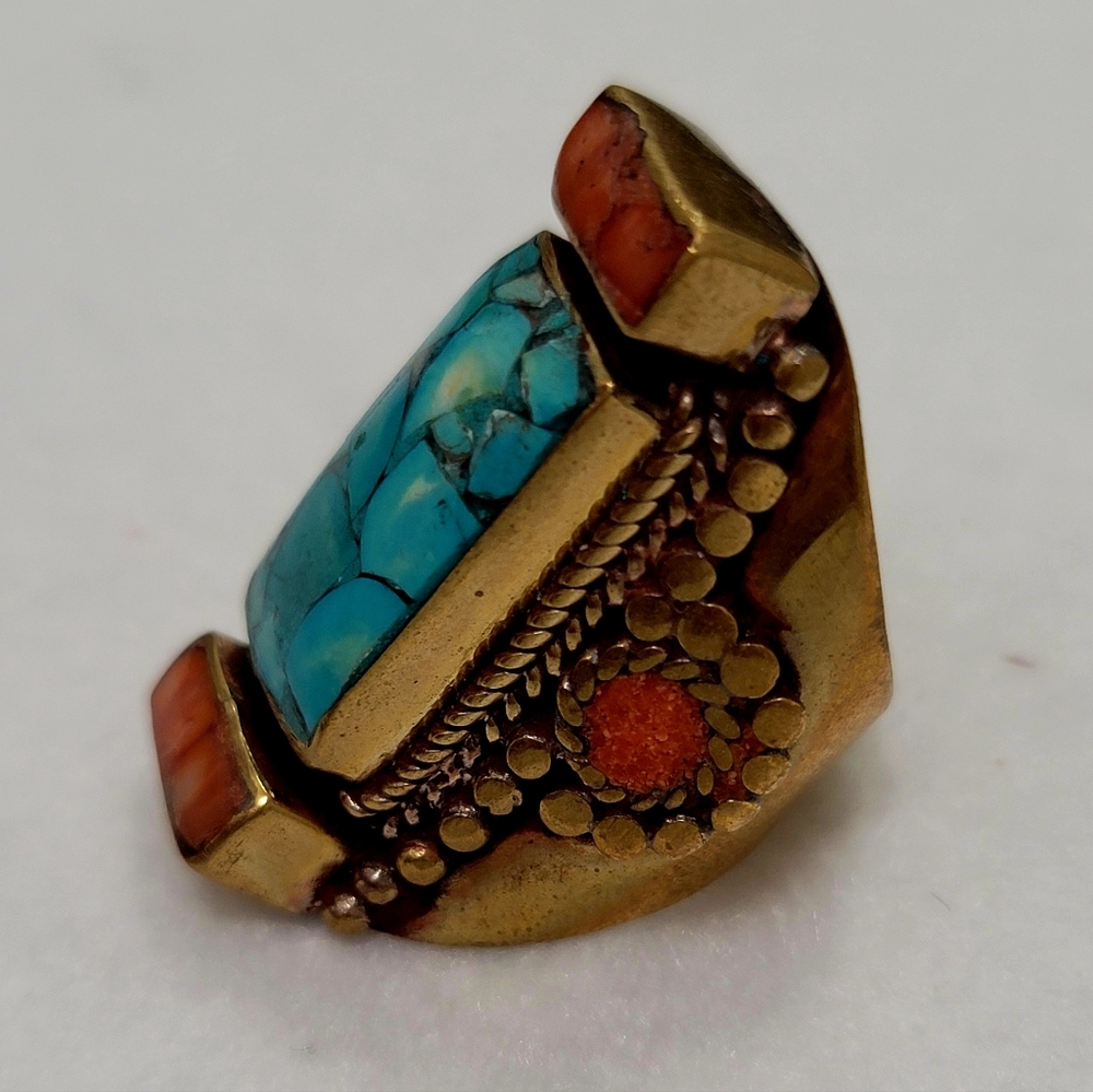 Crushed Coral & Turquoise Inlay Brass Ring - Handmade In Nepal -Vintage, Artisan - Picture 7 of 11